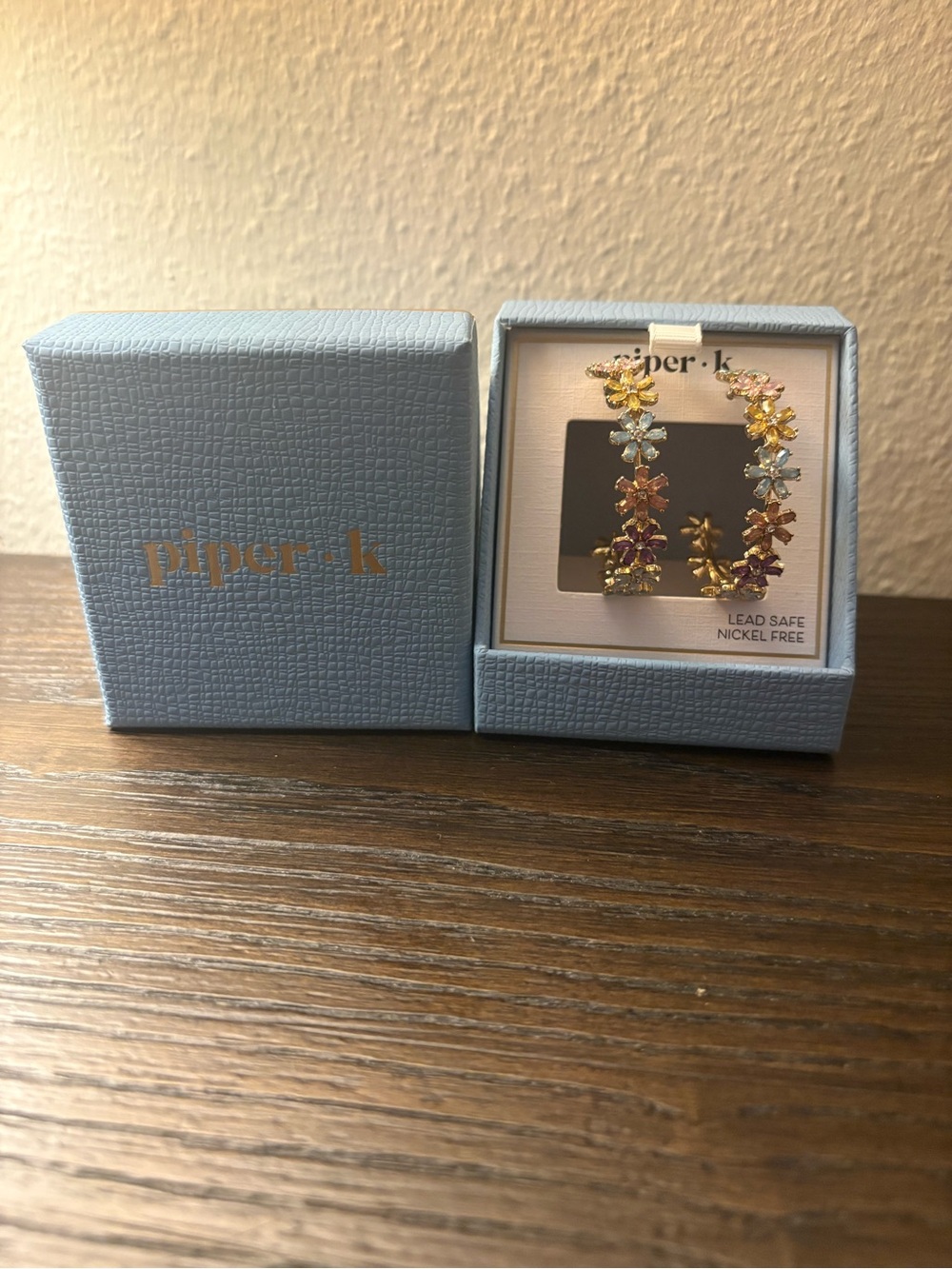 NEW Piper K Multicolor Flower Hoop Earrings